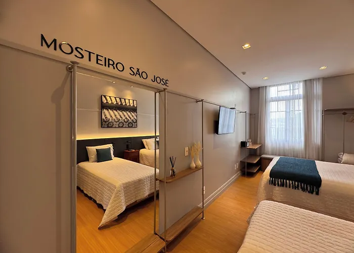 Mosteiro Hotel De Charme Proximo Ao Vale Dos Vinhedos