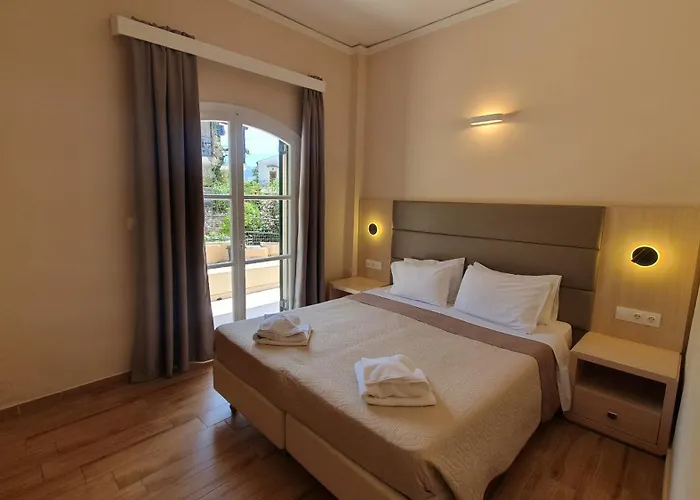 Paleo Inn Hotel