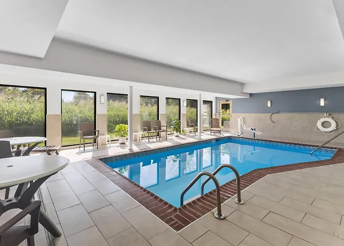 Sleep Inn & Suites Fort Campbell