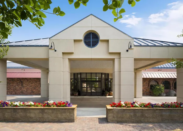 Best Western Plus Butte Plaza Inn