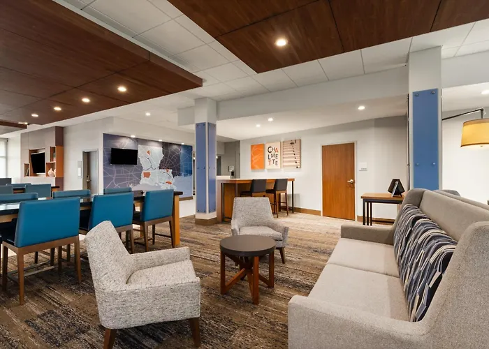 Holiday Inn Express & Suites - Chalmette - New Orleans S By Ihg