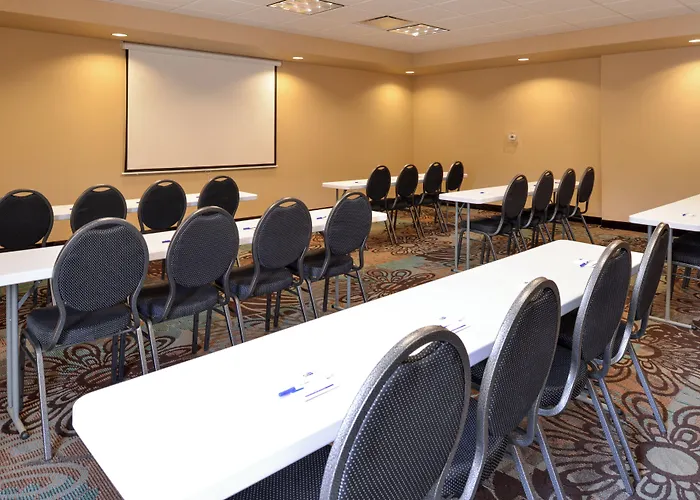 Holiday Inn Express & Suites Globe By Ihg