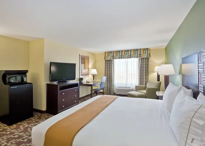 Holiday Inn Express Hotel & Suites Dumas By Ihg