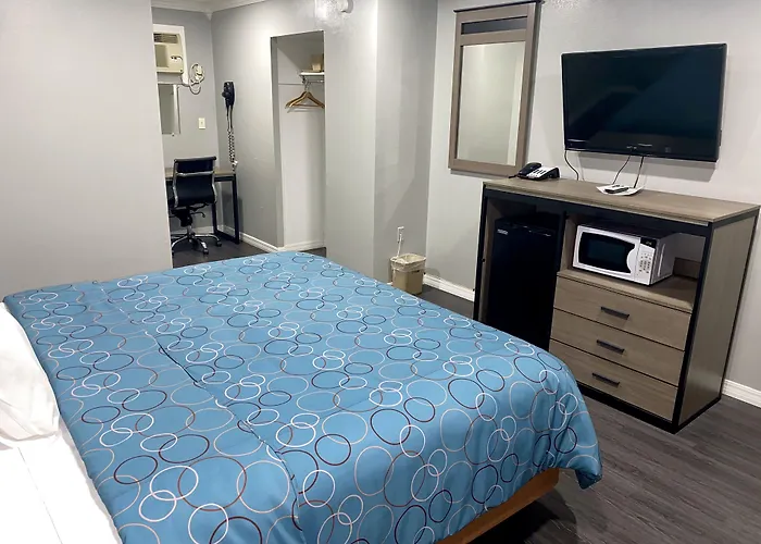 Budget Host Inn