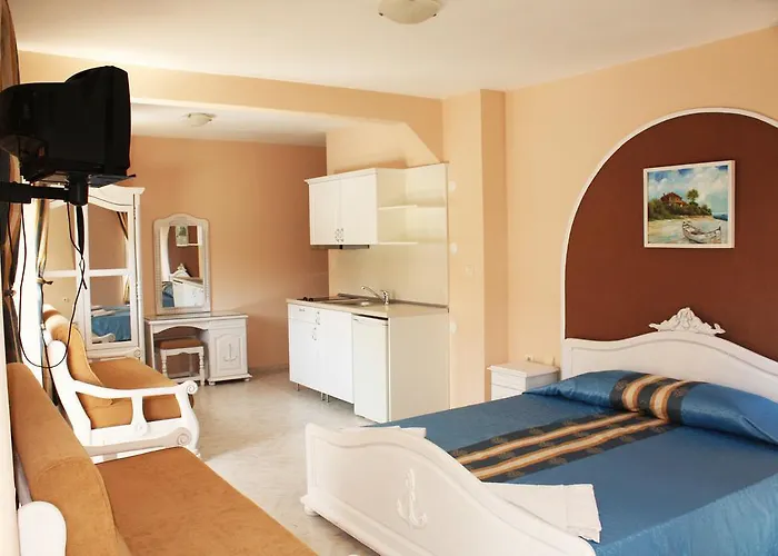 Family Hotel Paros 2