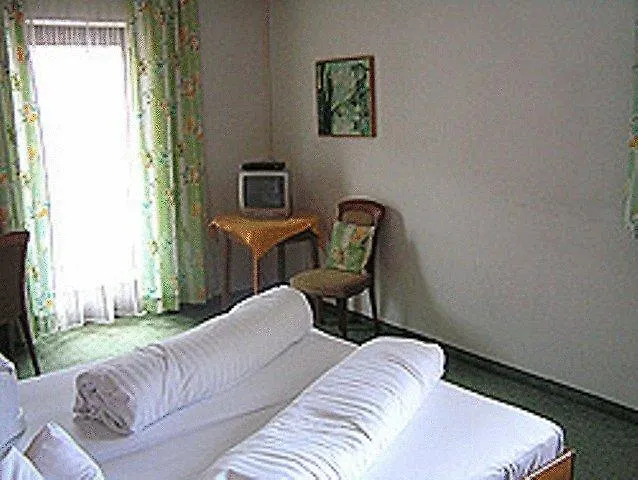 C+M+B Hotel