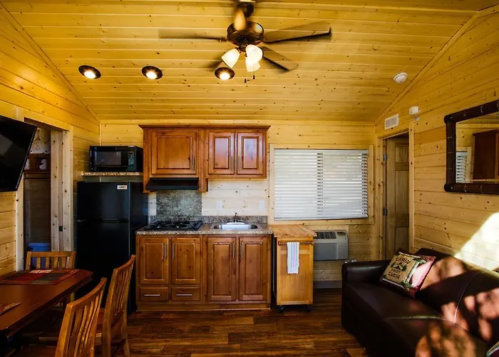 Verde Valley Deck Cottage 7
