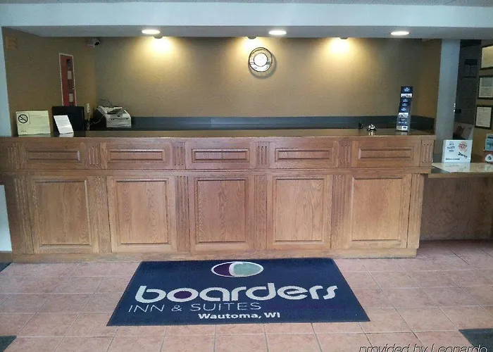 Boarders Inn Wautoma