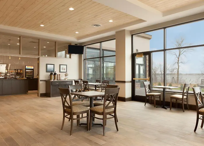 Country Inn & Suites By Radisson, Bemidji, Mn