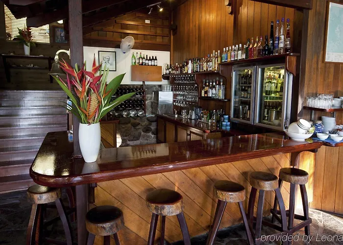 Bloomfield Lodge - Beautifully