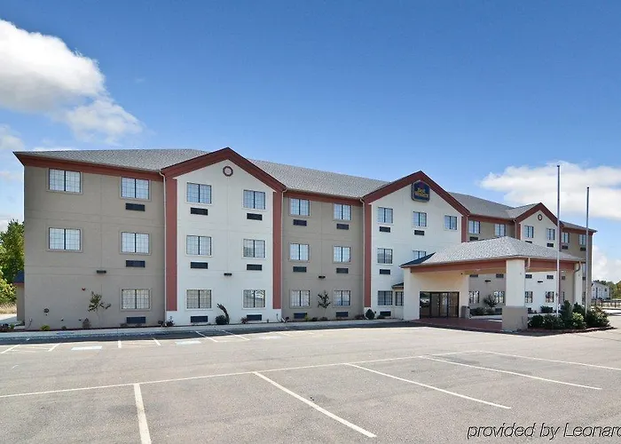 Best Western Broken Bow Hotel & Suites
