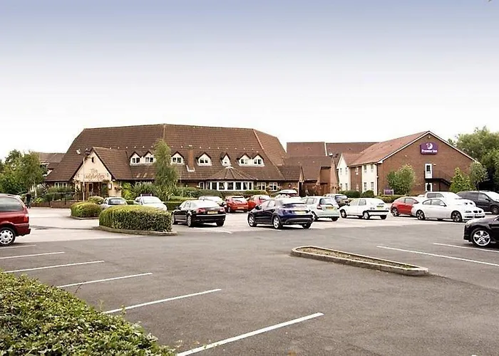 Premier Inn Tamworth Central