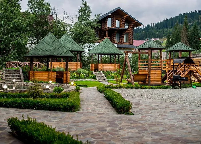 Lavina Hotel