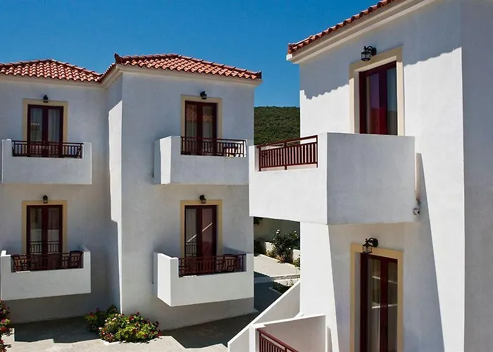 Laza Beach Inn Hotel