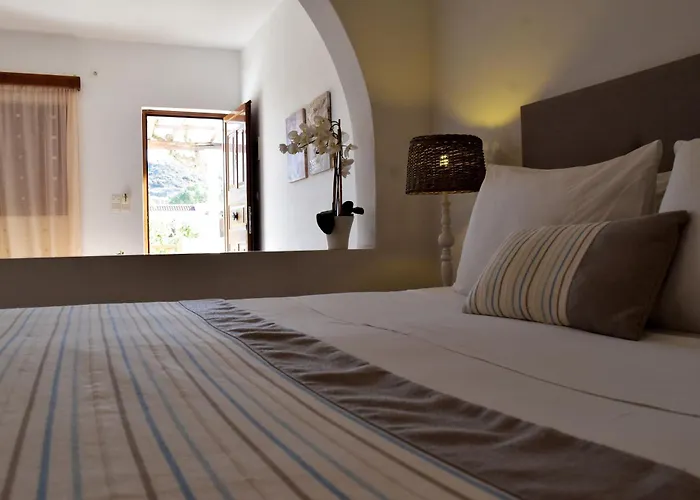Astron Hotel