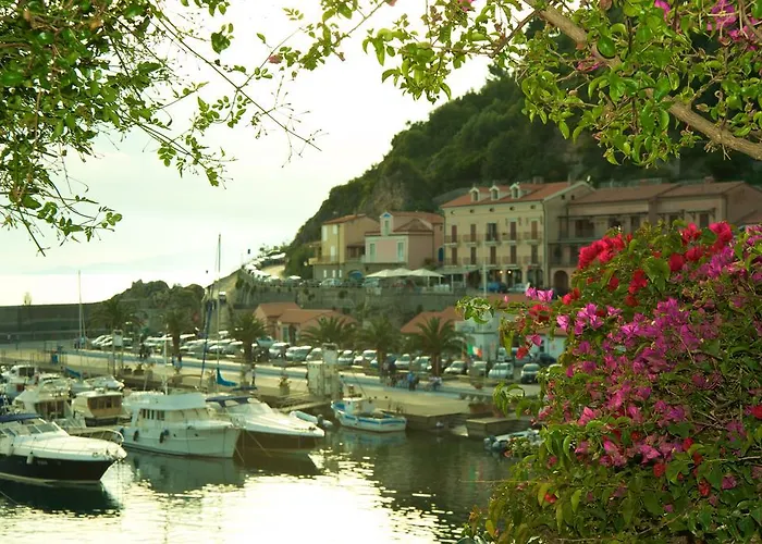 Romantic Hotel & Restaurant Villa Cheta Elite