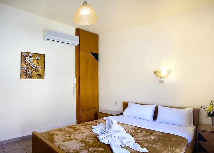Nicolas Hotel