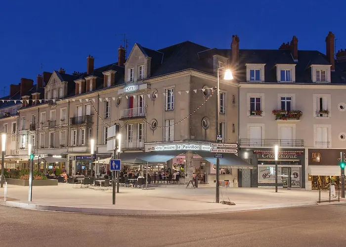 Le Pavillon