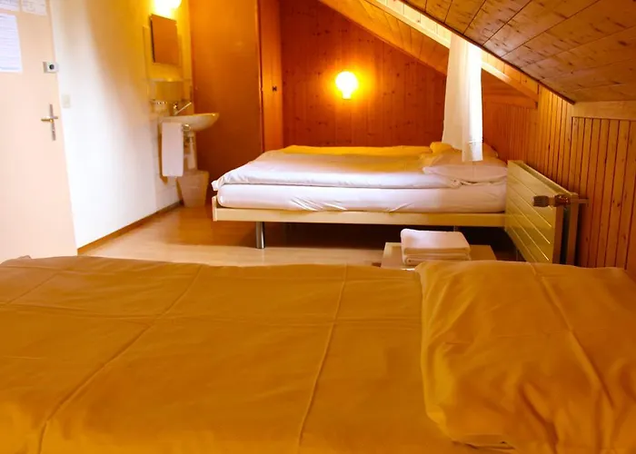 Hotel - Petit-Dejeuner Le Trift