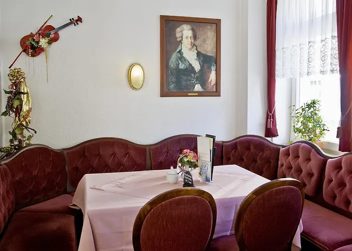 Land-Gut-Hotel Cafe Meier