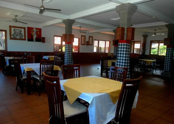 Puri Rai Hotel