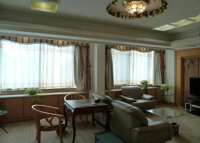Wanyuan International Hotel