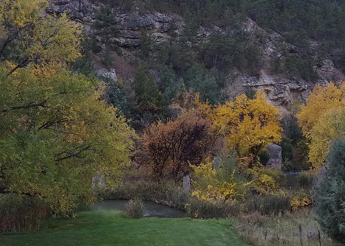 River Falls Lodging -Black Hills, South Dakota