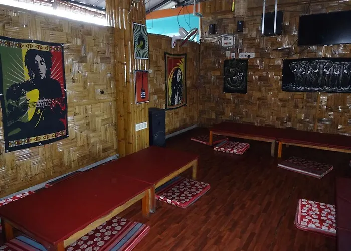 Hotel Lalaji Bayview