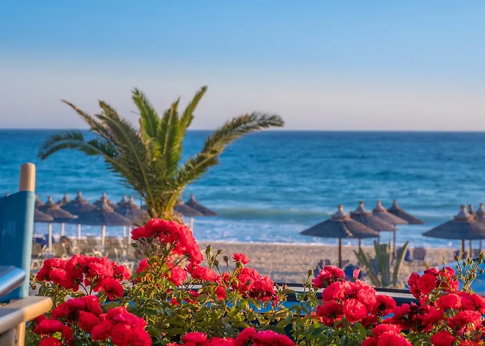 Whitesands Beach Resort