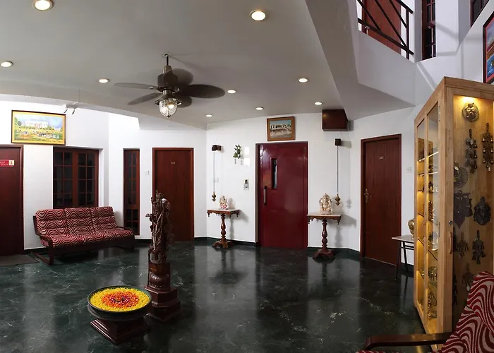 Pondicherry Executive Inn