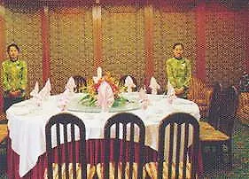 Xin Long Treasure Island Hotel