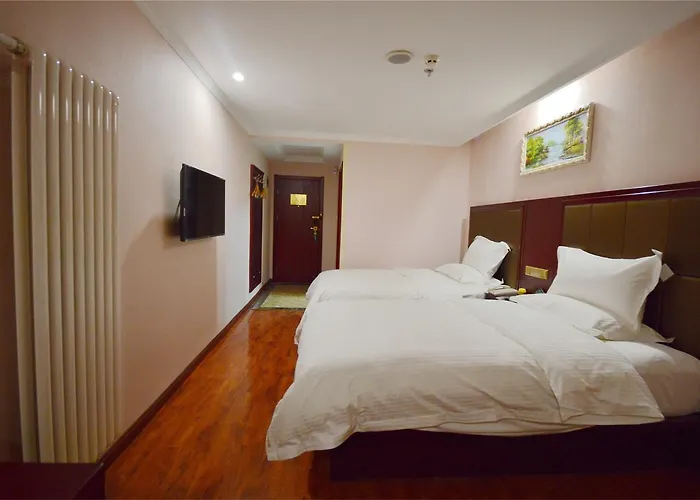 Greentree Inn Henan Kaifeng Jinming District Jinming Square Little Song City Business Hotel