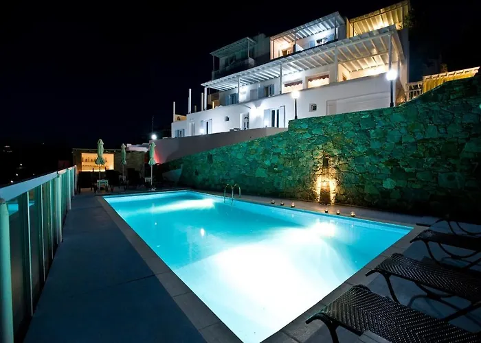 Vana Holidays