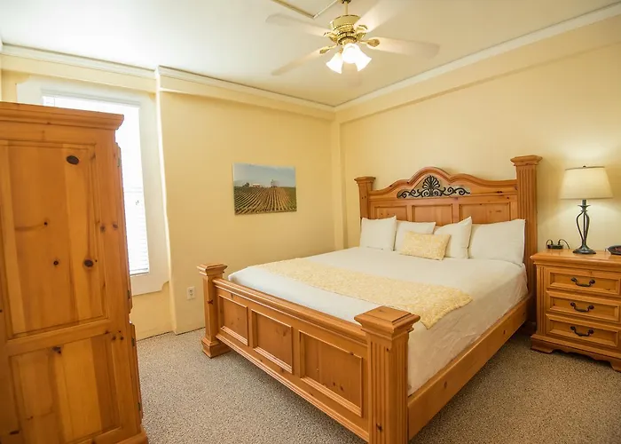 Pismo Beach Hotel