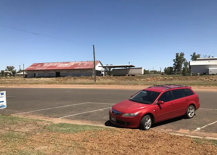 Oxford Hotel Motel