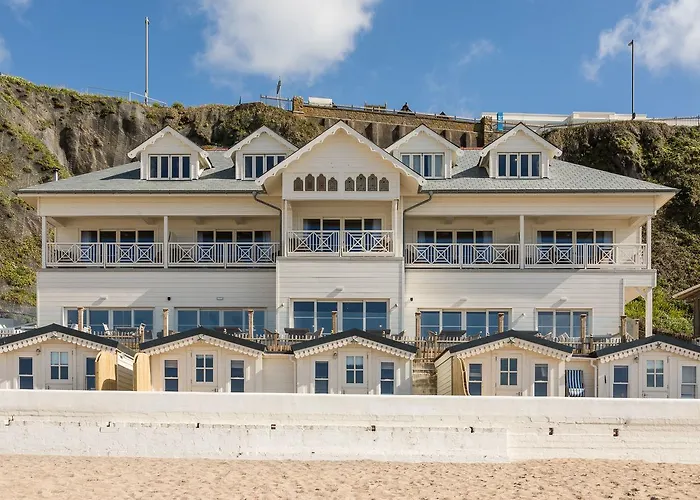 Tolcarne Beach Colonial Restaurant&Rooms