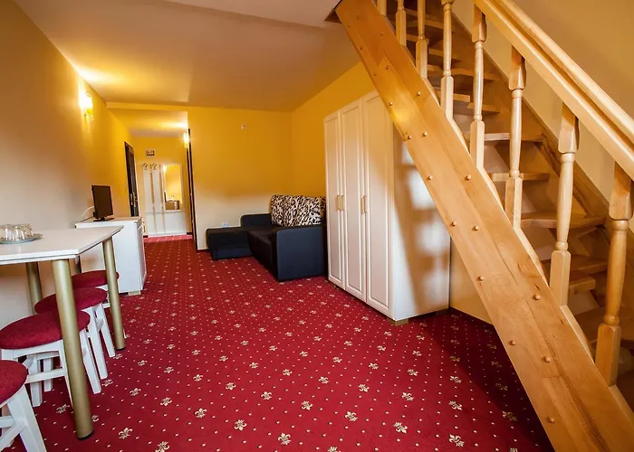 Extravagance Hotel