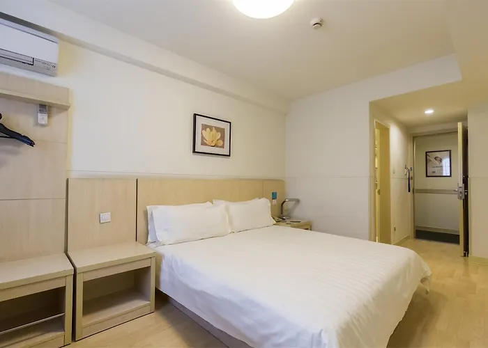 Jinjiang Inn Kaifeng Longting Scenic Spot