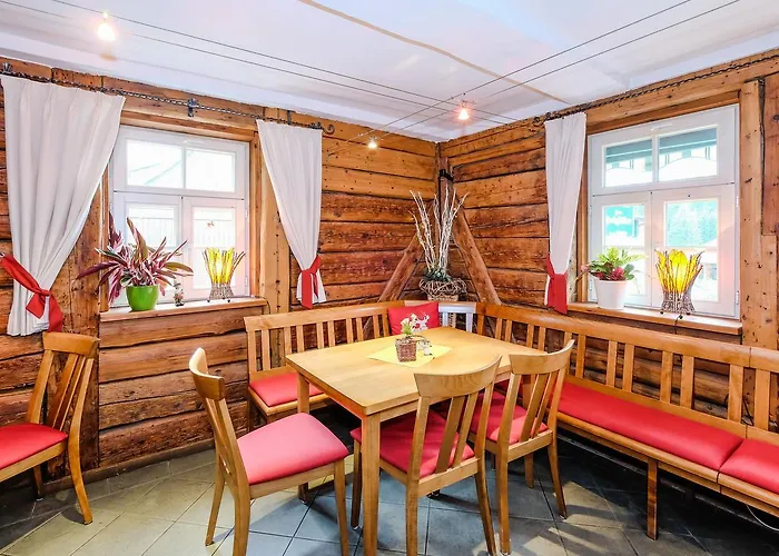 Hotel Garni Und Gaststaette Zum Holzfaeller