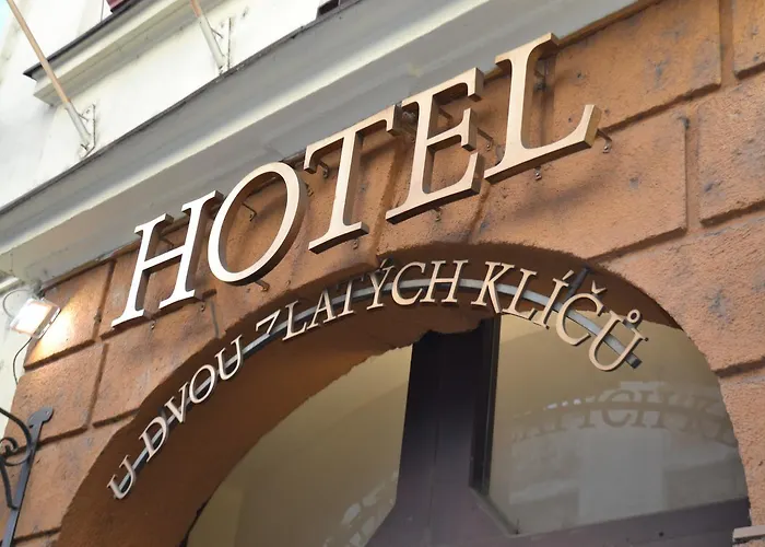 U Dvou Zlatych Klicu Hotel Prague