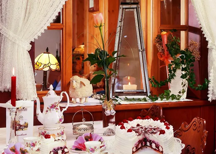 Waldcafe Hotel Restaurant