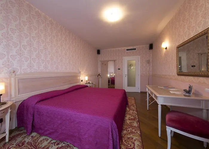 Hotel Catullo