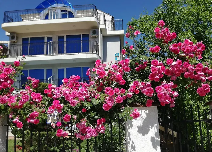 Albatros 2 Family Hotel
