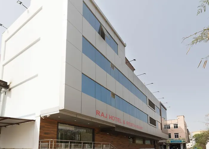 Treebo Trend Hotel Raj Joghpur