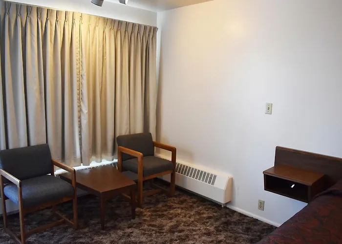Jr Inn