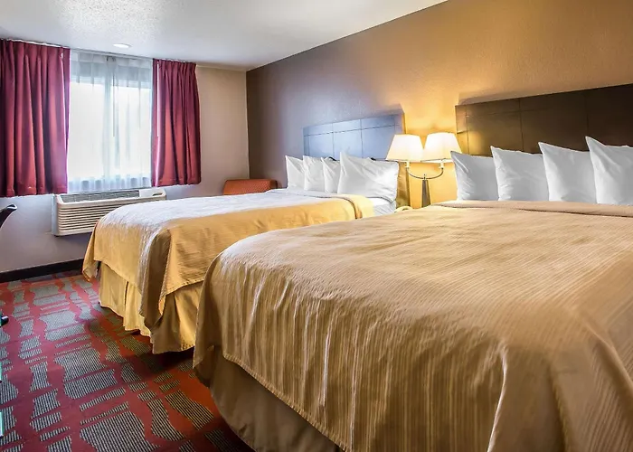 Quality Inn & Suites West Bend
