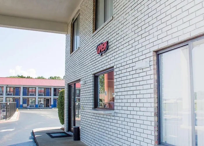 Motel 6-Cookeville, Tn