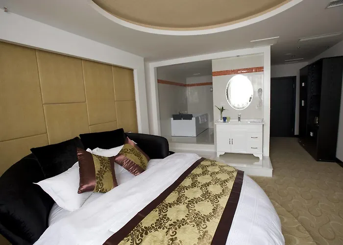 Omega Hotel