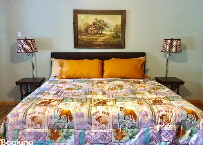 Luzerne Court Motel