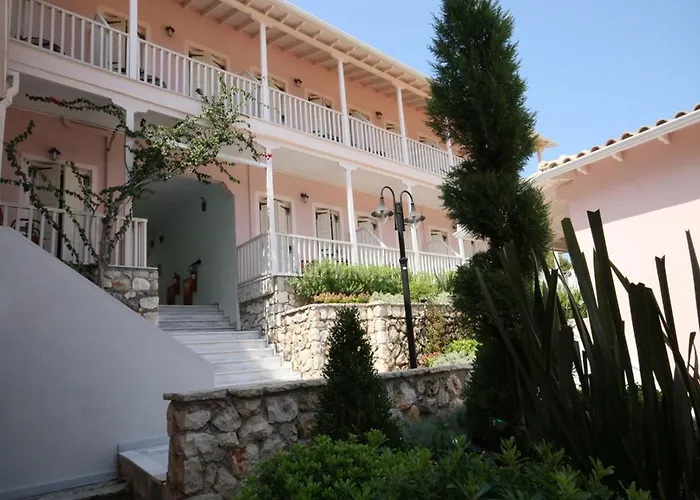 Ionis Hotel